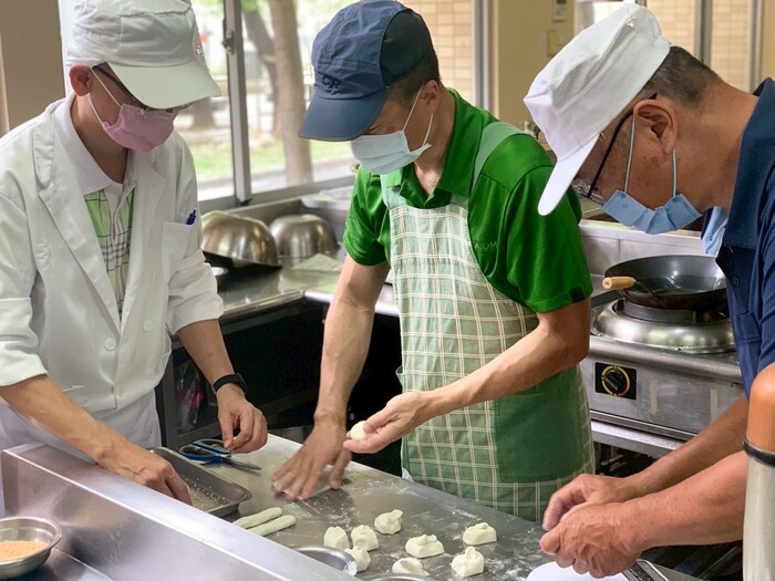 《114年度產業人才投資計畫-中式點心及異國料理實務班》異國料理114.05.04圖片