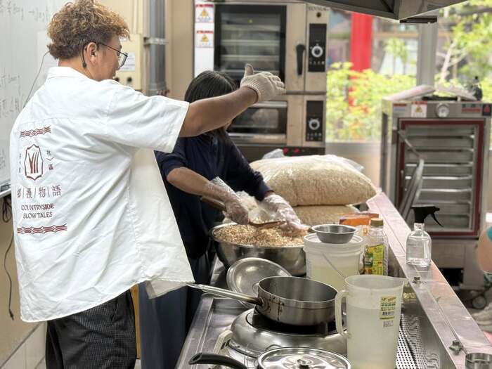 《114年度產業人才投資計畫-中式點心及異國料理實務班第02期》(114.10.19)圖片