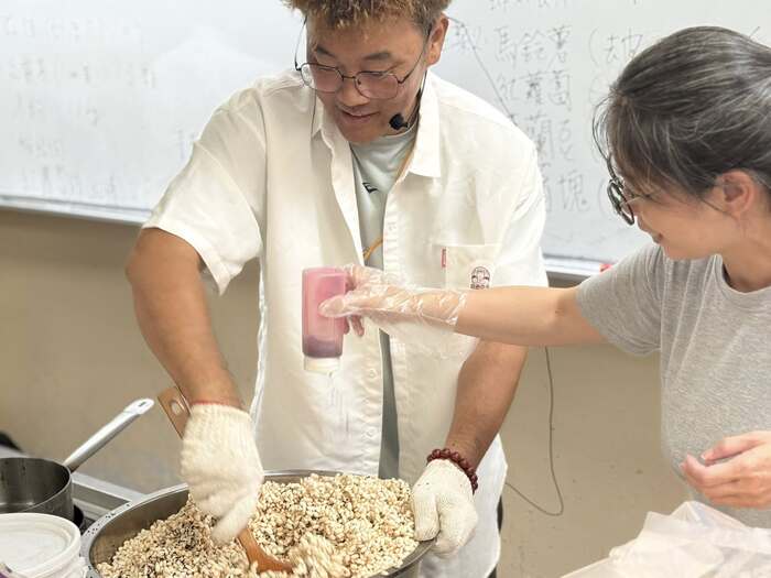 《114年度產業人才投資計畫-中式點心及異國料理實務班第02期》(114.10.19)圖片