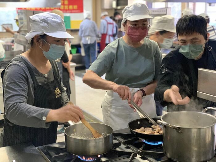 產業人才投資計畫-中式點心及異國料理實務班(113.12.01)圖片