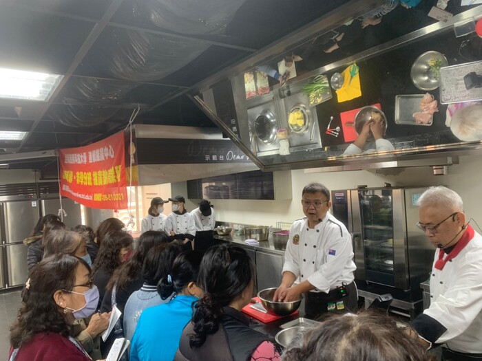 香料低溫烹調雞胸肉與白醬義大利麵(112.12.27)圖片