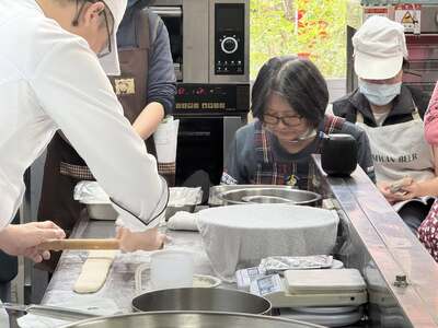 《114年度產業人才投資計畫-中式點心及異國料理實務班第02期》(114.12.14)圖片