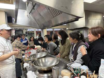 《年節伴手禮系列-純米現磨米漿台式素蘿蔔糕&櫻花蝦油蔥肉燥糕(教職員專班)》 (115.02.11)圖片