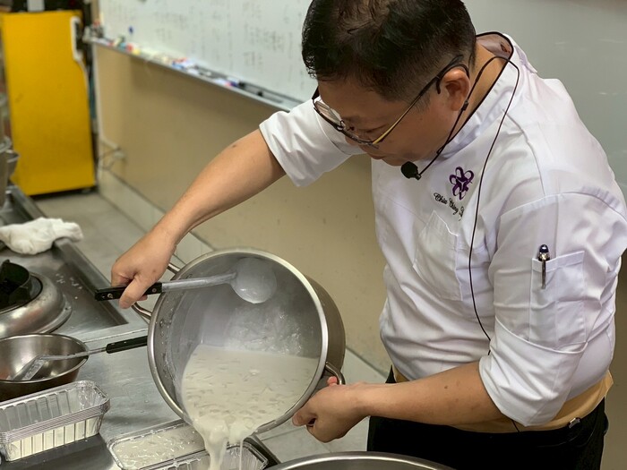 《年節伴手禮系列- 台式蘿蔔糕&獨家特調沾醬(教職員專班)》114.07.10圖片