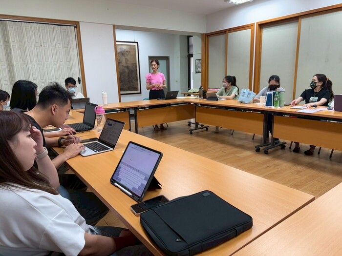 《AI點燃電商火花：秒懂競品，輕鬆出招》&《零基礎!AI影片製作入門》(114.09.20)圖片